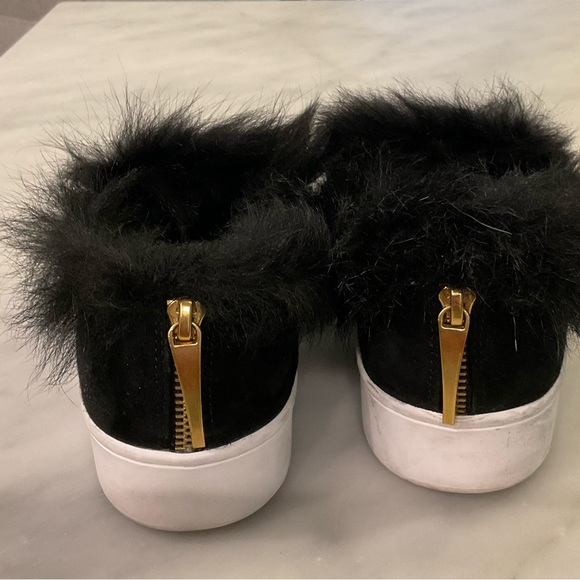 Donna Karan Tianna suede and genuine fur sneakers size 9 - Picture 2 of 6